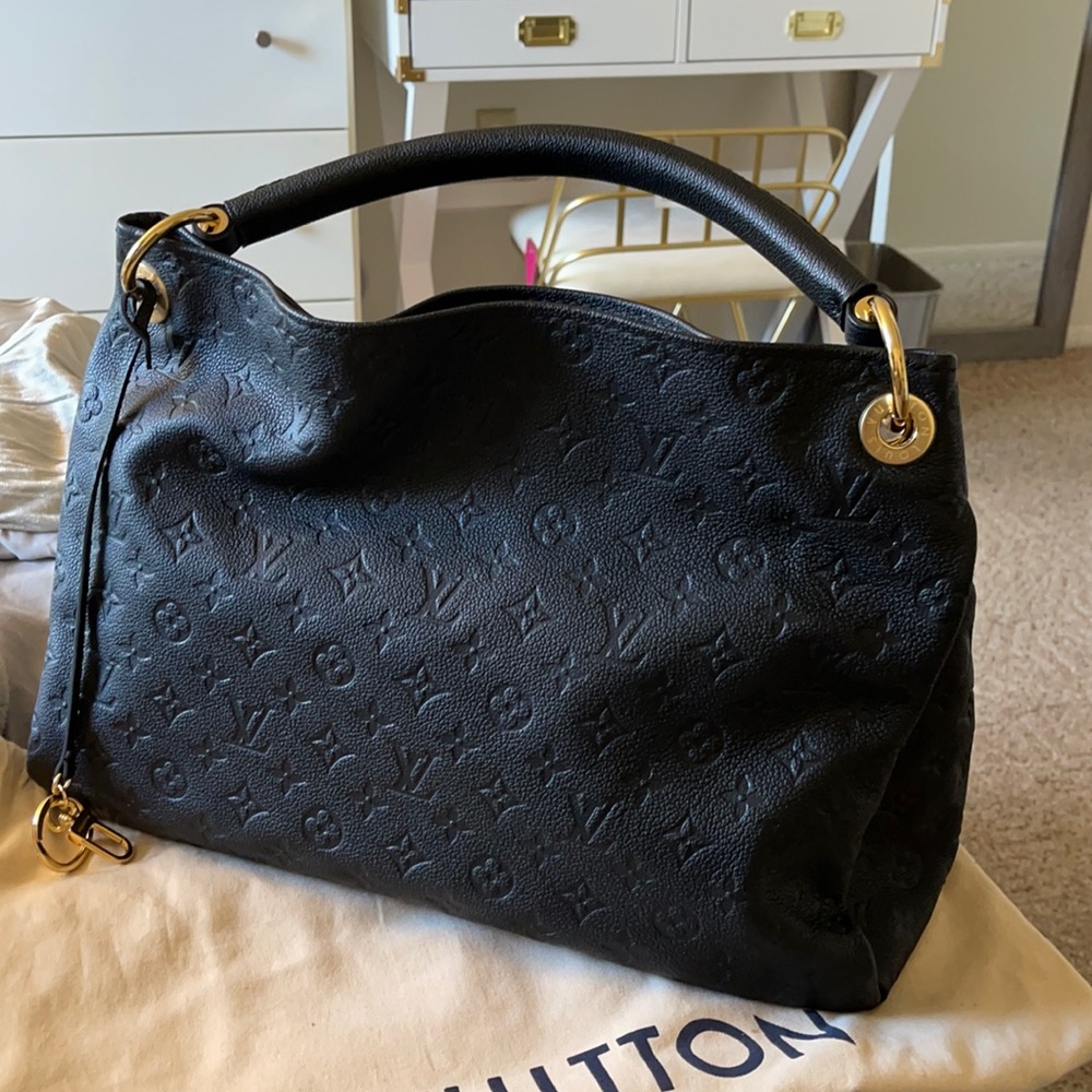 💝 Louis Vuitton Artsy 💝